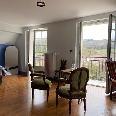 Longue Vue En Arbois Bed & Breakfast Exterior foto