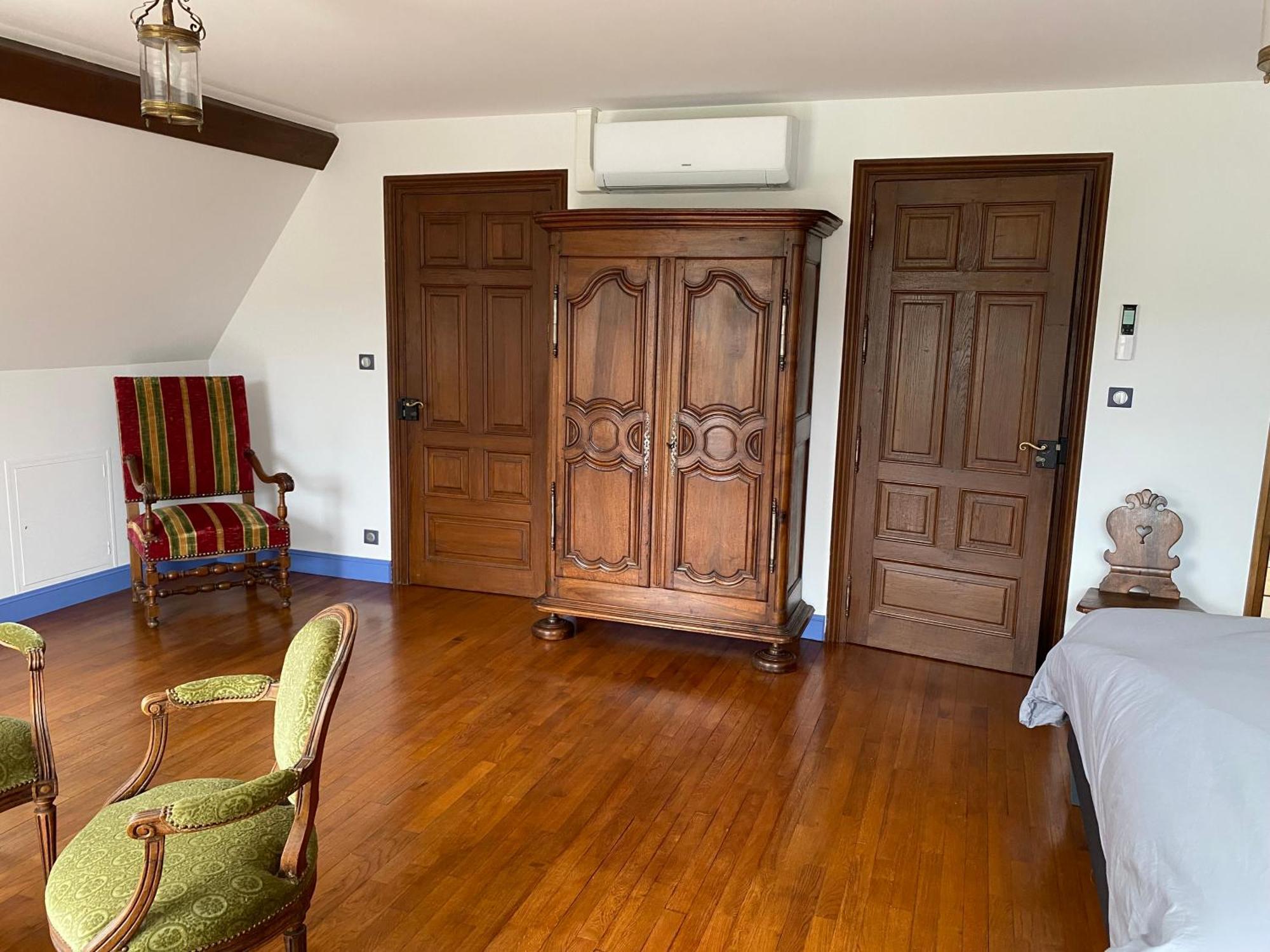Longue Vue En Arbois Bed & Breakfast Exterior foto