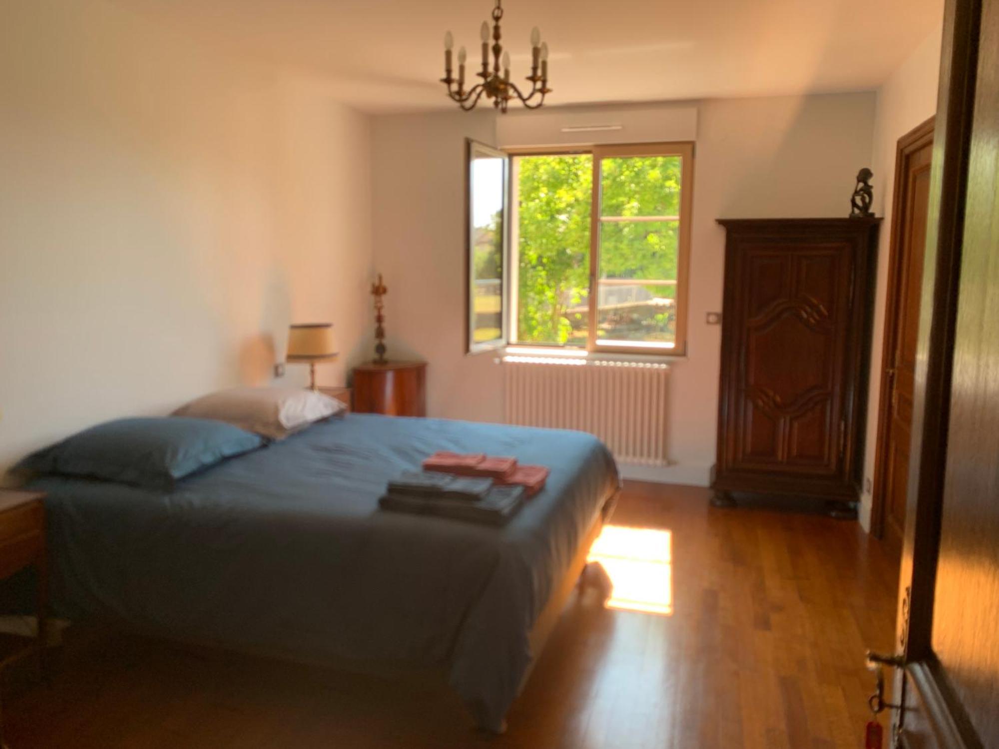 Longue Vue En Arbois Bed & Breakfast Exterior foto